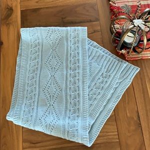 EUC Beautiful light blue scarf